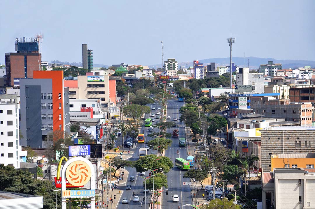 Descubra a Solução Perfeita: Onde Encontrar Guarda Móveis na Região de Contagem